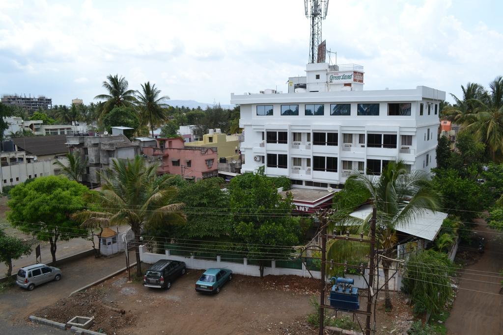 Hotel Greenland-Elegant Colhapur Exterior foto