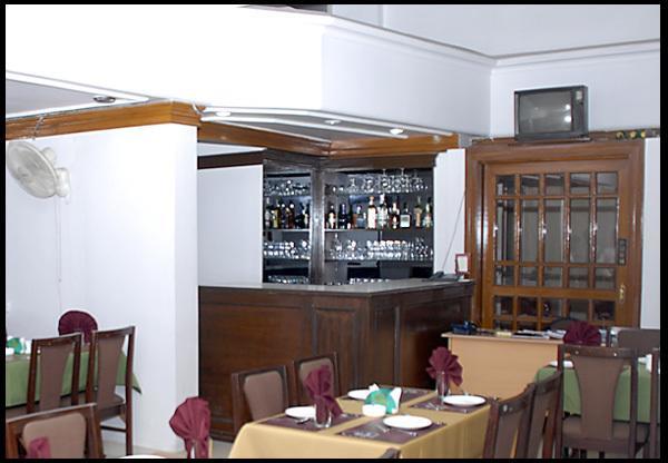 Hotel Greenland-Elegant Colhapur Exterior foto