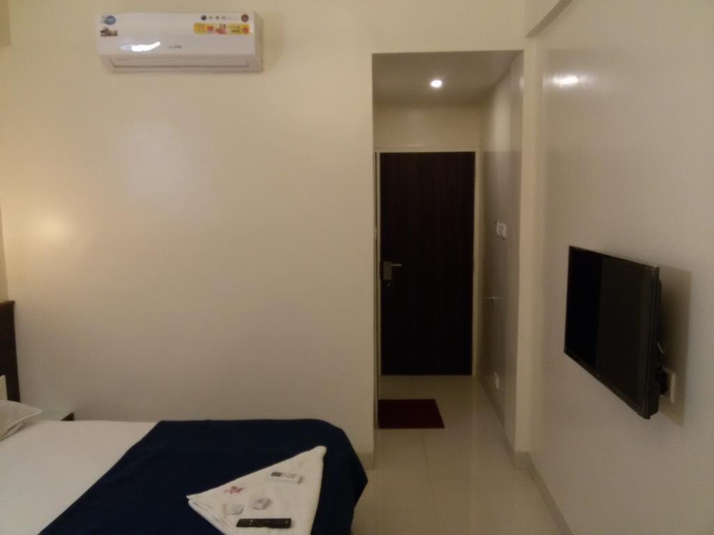 Hotel Greenland-Elegant Colhapur Exterior foto
